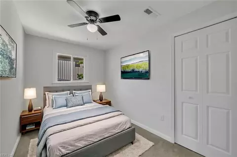 Bedroom - 129 Jordan Dr, Hampton, VA 23666 photo 5 of 6