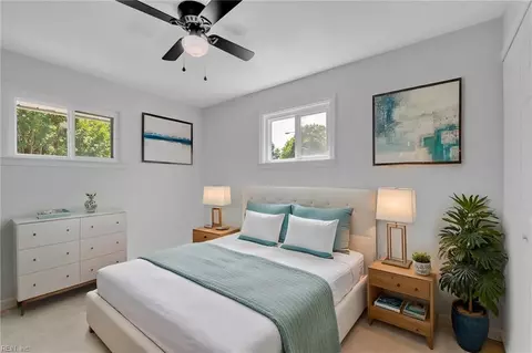 Bedroom - 129 Jordan Dr, Hampton, VA 23666 photo 1 of 6