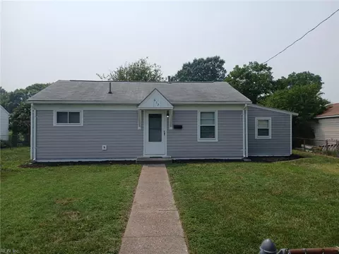 Exterior - 617 Renn Rd, Hampton, VA 23663 photo 2 of 7