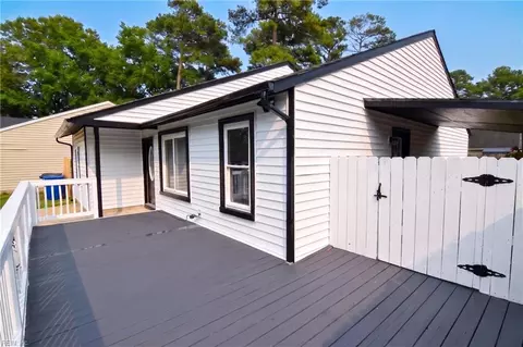 1518 Snowbird Ct, Virginia Beach, VA 23454