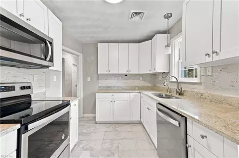 Kitchen - 3452 W Bonner Dr, Norfolk, VA 23513 photo 3 of 3