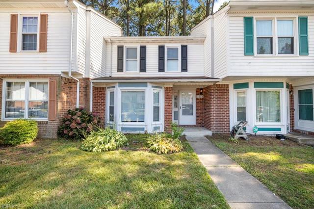 5635 Picadilly Ln, Portsmouth, VA 23703