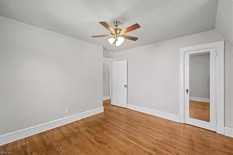 Bedroom - 118 Braddock Rd, Hampton, VA 23669 photo 9 of 10
