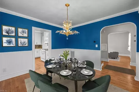 Dining - 118 Braddock Rd, Hampton, VA 23669 photo 2 of 2