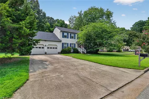 9 Willis Ct, Poquoson, VA 23662