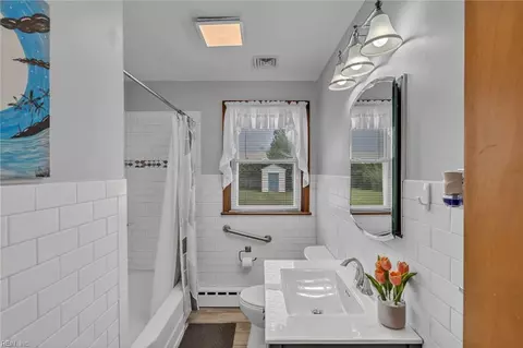 Bath - 2446 Woolsey St, Norfolk, VA 23513 photo 1 of 3