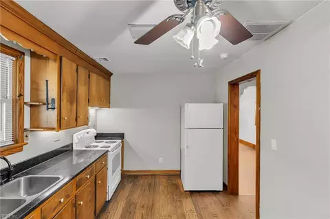Kitchen - 2446 Woolsey St, Norfolk, VA 23513 photo 2 of 4