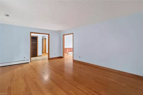 Living - 110 Marvin Dr, Hampton, VA 23666 photo 3 of 5