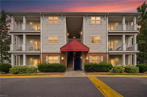 912 Southmoor Dr #206, Virginia Beach, VA 23454