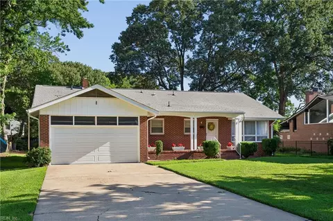 4 Mimosa Cres, Hampton, VA 23661 photo 3