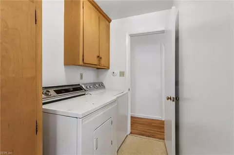4 Mimosa Cres, Hampton, VA 23661 photo 16