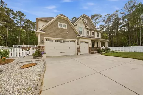 Exterior - 141 Declaration Ln, Suffolk, VA 23434 photo 2 of 12