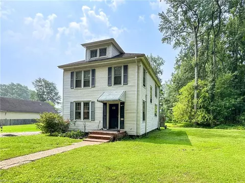 Exterior - 772 Shell Rd, Chesapeake, VA 23323 photo 3 of 3