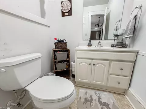 Bath - 772 Shell Rd, Chesapeake, VA 23323 photo 1 of 2