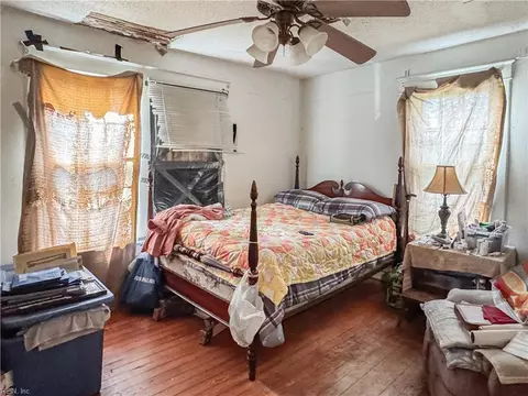 Bedroom - 772 Shell Rd, Chesapeake, VA 23323 photo 1 of 2