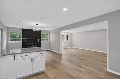 Living - 43 Azalea Dr, Hampton, VA 23669 photo 5 of 6