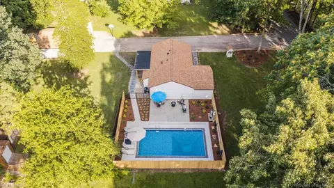 144 Old Stage Rd, Toano, VA 23168