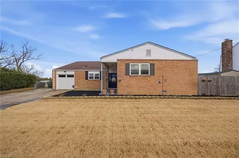 102 Diggs Dr, Hampton, VA 23666 photo 1