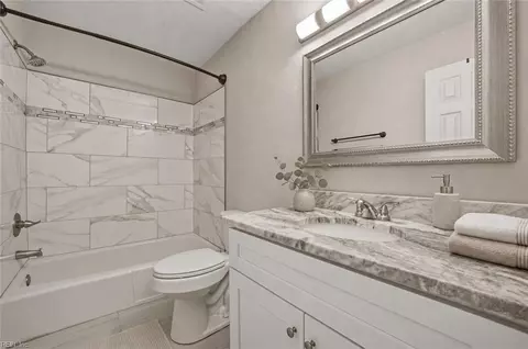 102 Diggs Dr, Hampton, VA 23666 photo 14