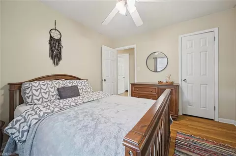 Bedroom - 109 Janet Dr, Hampton, VA 23666 photo 4 of 5