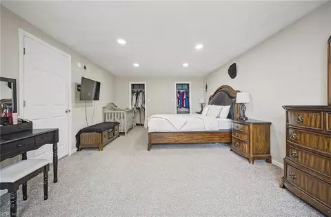 Bedroom - 109 Janet Dr, Hampton, VA 23666 photo 1 of 5