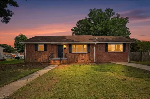 602 Stratford St, Portsmouth, VA 23701