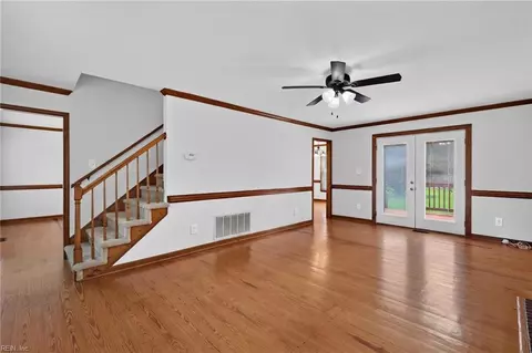 Other - 4 Cambridge Pl, Hampton, VA 23669 photo 6 of 7