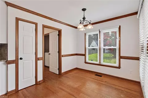 Other - 4 Cambridge Pl, Hampton, VA 23669 photo 4 of 7