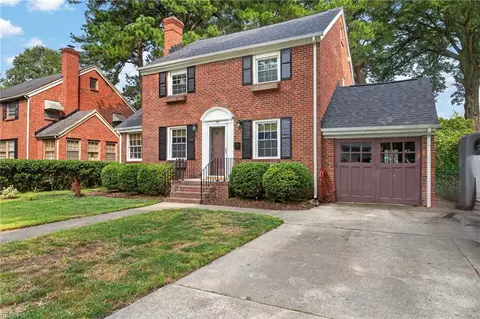 48 Shirley Rd, Newport News, VA 23601