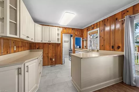 Kitchen - 131 Robinson Rd, Hampton, VA 23661 photo 1 of 5