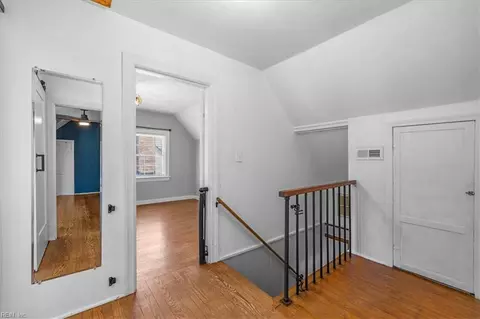 Entry Way - 131 Robinson Rd, Hampton, VA 23661 photo 1 of 1