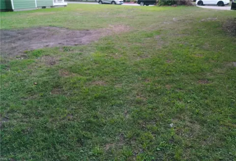 914 A Quash St, Hampton, VA 23669