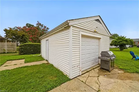 Other - 15 Hodges Dr, Hampton, VA 23666 photo 5 of 5