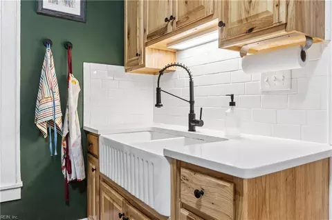 Kitchen - 2104 Hampton Blvd, Norfolk, VA 23517 photo 3 of 3