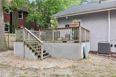 Exterior - 2104 Hampton Blvd, Norfolk, VA 23517 photo 11 of 12