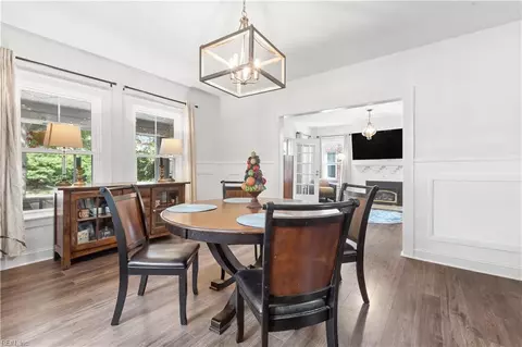 Dining - 2104 Hampton Blvd, Norfolk, VA 23517 photo 2 of 3