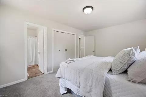 Bedroom - 213 Ward Dr, Hampton, VA 23669 photo 6 of 6