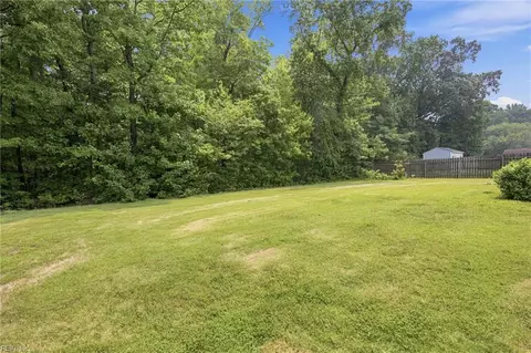 Exterior - 213 Ward Dr, Hampton, VA 23669 photo 3 of 8