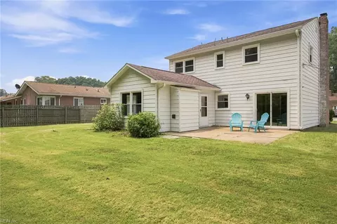 Exterior - 213 Ward Dr, Hampton, VA 23669 photo 4 of 8
