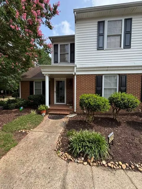1201 Bridge Xing #A, Yorktown, VA 23692