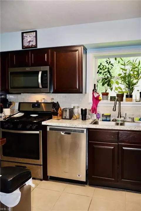 Kitchen - 3944 Port Road Rd, Chesapeake, VA 23321 photo 1 of 1