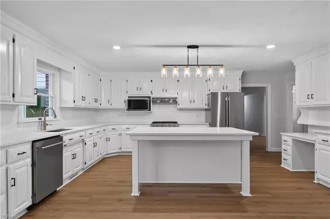 Kitchen - 4516 Exeter Dr, Suffolk, VA 23434 photo 1 of 5