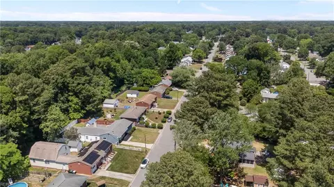 View/Area - 48 Cornwall Ter, Hampton, VA 23666 photo 2 of 2