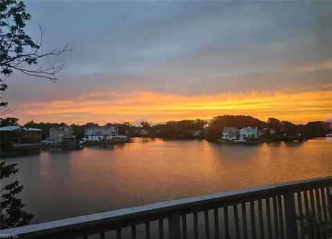 209 Lake Dr, Virginia Beach, VA 23451