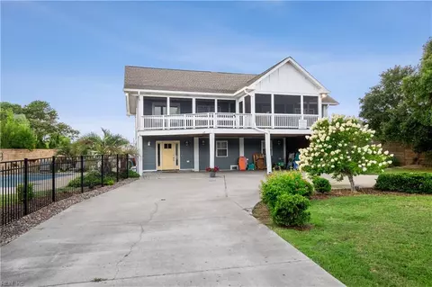 2721 Bluebill Dr, Virginia Beach, VA 23456