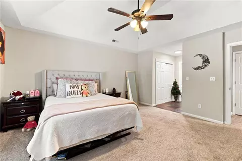 Bedroom - 7 Copper Kersey Dr, Hampton, VA 23666 photo 2 of 7