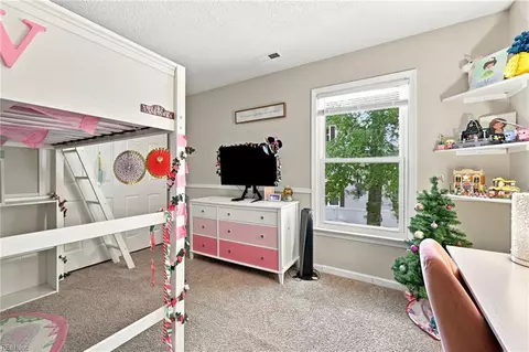 Bedroom - 7 Copper Kersey Dr, Hampton, VA 23666 photo 3 of 7