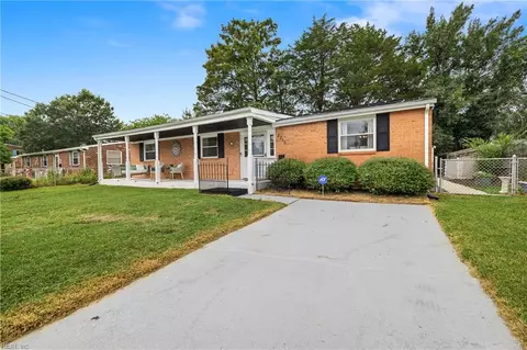 Exterior - 2215 Rawood Dr, Hampton, VA 23663 photo 2 of 14