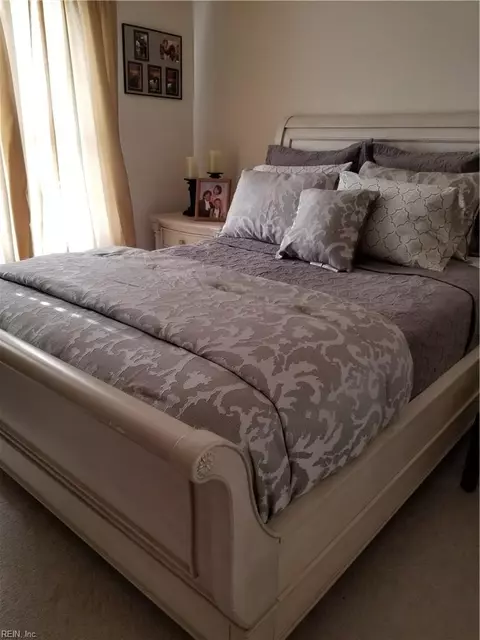 Bedroom - 606 Burton St, Hampton, VA 23666 photo 4 of 4