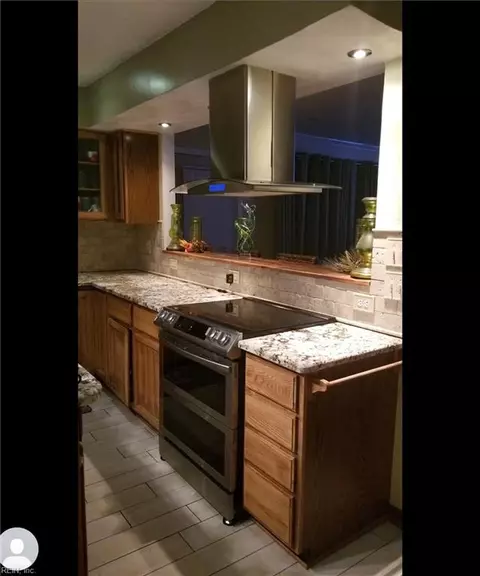 Kitchen - 606 Burton St, Hampton, VA 23666 photo 3 of 5